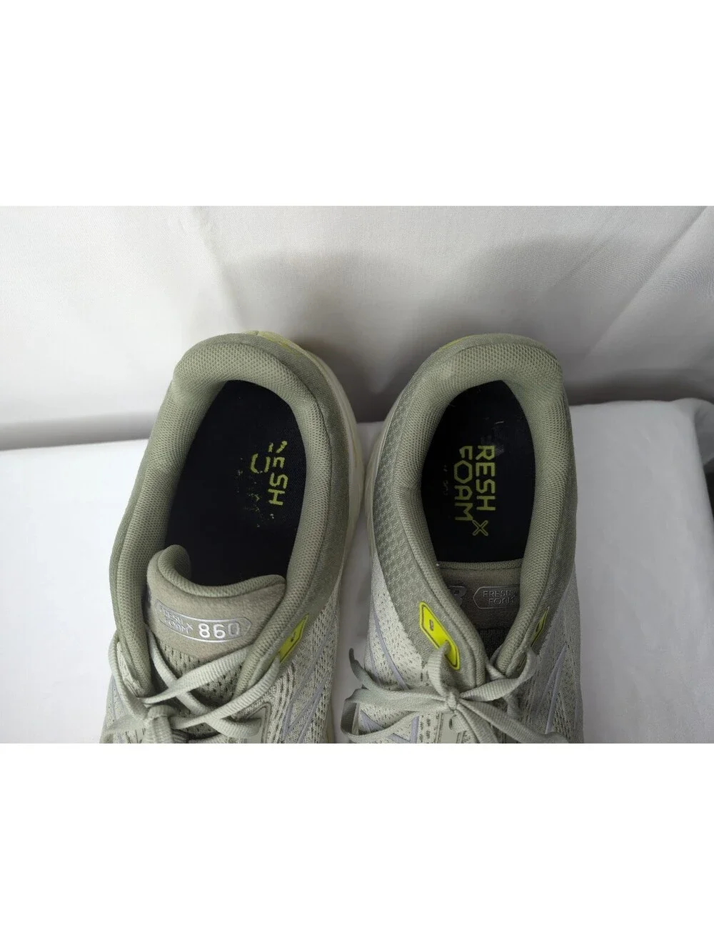 New Balance Fresh Foam 860v14 Running Shoes Size 16 US Men